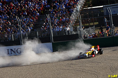 l__64i1800-2 Nelson Piquet se sale de pista