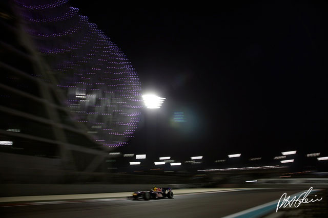 Mark Webber durante el GP de Abu Dhabi 2010