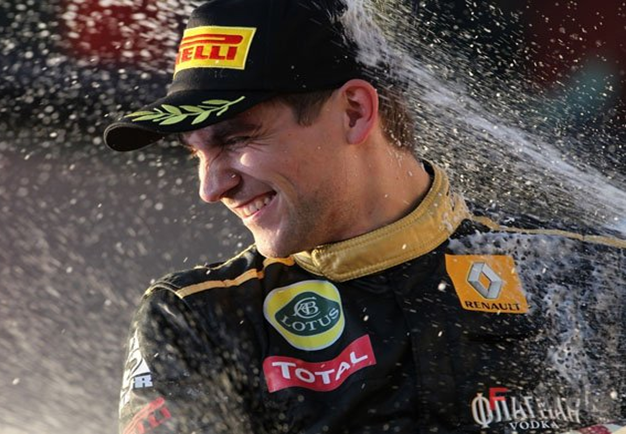 Petrov celebra su podio en Australia 2011