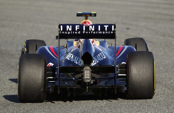 Mark Webber durante los tests de pretemporada 2012 en Jerez