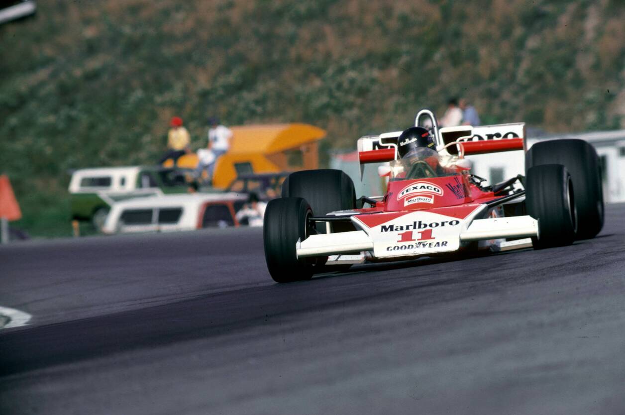 James Hunt con el McLaren M23 durante el GP de Canadá de 1976