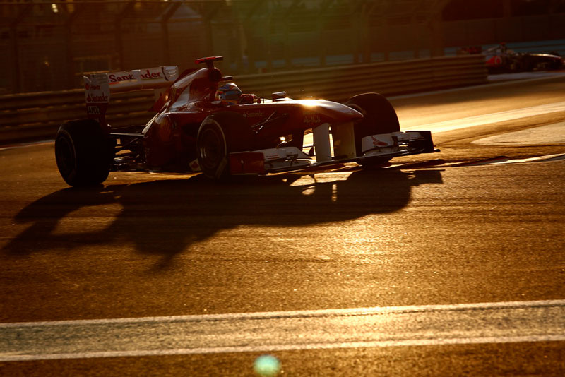 Fernando Alonso durante la calificación del GP de Abu Dabi de 2011