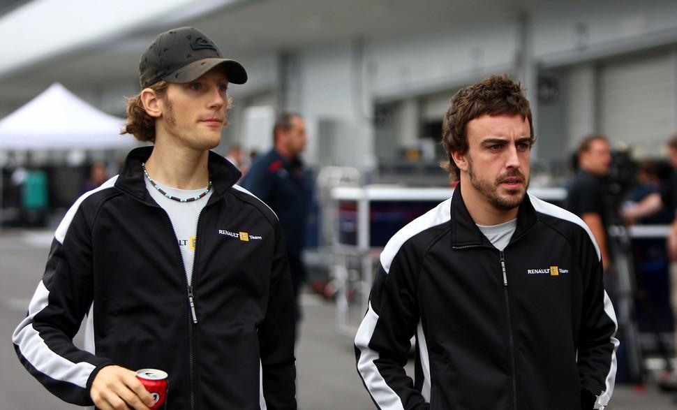 Romain Grosjean y Fernando Alonso en 2009