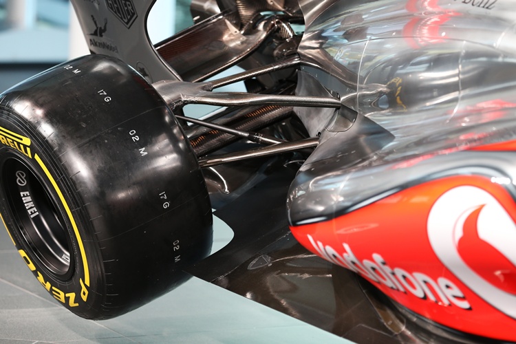 Suspensión trasera del  McLaren MP4-28