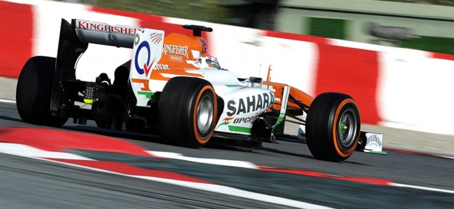 Adrian Sutil durante los tests de pretemporada 2013 en Montmeló