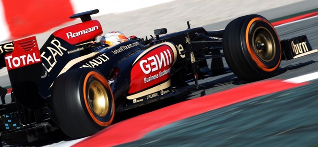 Romain Grosjean durante los tests de pretemporada 2013 en Montmeló