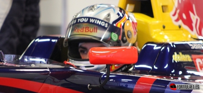 Carlos Sainz Jr, Red Bull