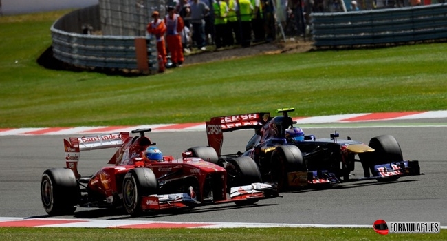 Fernando Alonso durante el GP de Gran Bretaña 2013