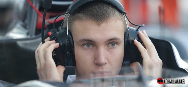 Sergey-Sirotkin-Sauber-2013