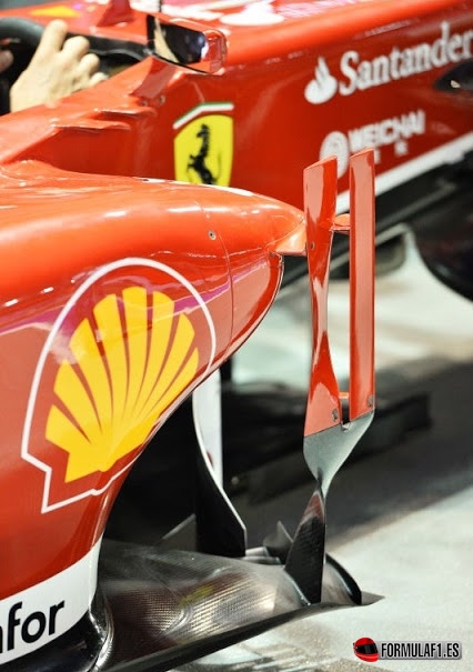 Aletas de pontones del Ferrari F138 en Singapur 2013