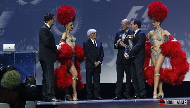 Vettel, Ecclestone, Horner, Gala FIA 2013