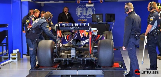 F1 Red Bull being weighed
