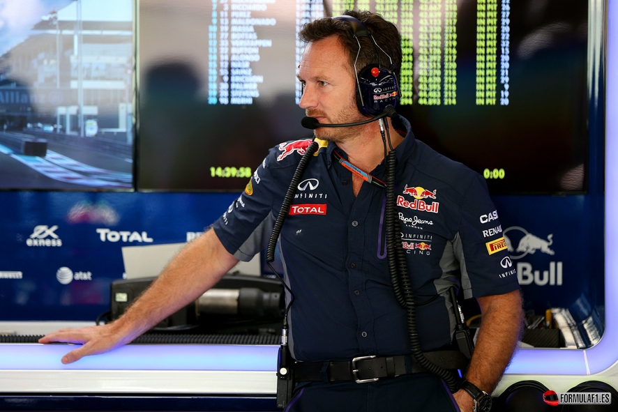 ABU DHABI, UNITED ARAB EMIRATES - NOVEMBER 27: Infiniti Red Bull Racing Team Principal Christian Horner looks on in the garage during practice for the Abu Dhabi Formula One Grand Prix at Yas Marina Circuit on November 27, 2015 in Abu Dhabi, United Arab Emirates. (Photo by Mark Thompson/Getty Images) // Getty Images/Red Bull Content Pool // P-20151127-00350 // Usage for editorial use only // Please go to www.redbullcontentpool.com for further information. //