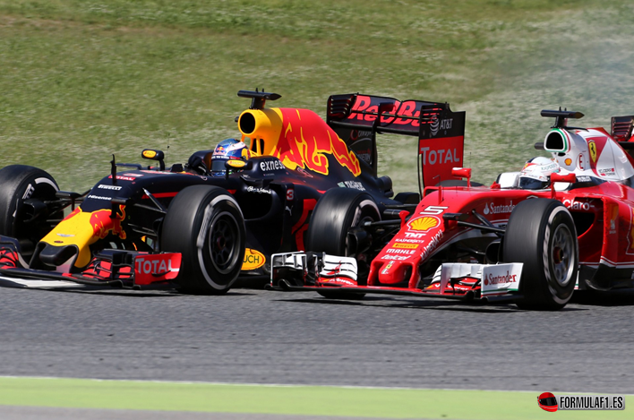 Vettel y Ricciardo. GP España 2016