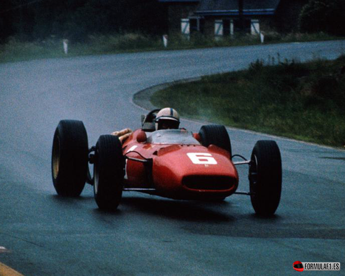 Surtees gana la carrera. GP Bélgica 1966