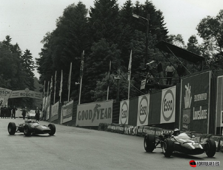Surtees remonta. GP Bélgica 1966