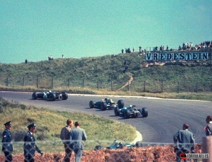 Clark y Brabham. GP Holanda 1966