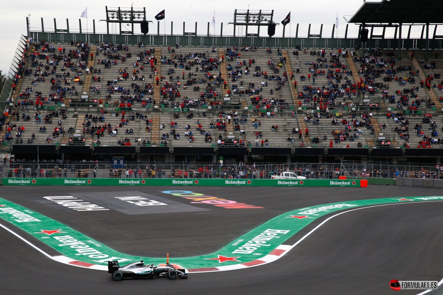 Formel 1 - MERCEDES AMG PETRONAS, Großer Preis von Mexiko 2016. Lewis Hamilton ; Formula One - MERCEDES AMG PETRONAS, Mexican GP 2016. Lewis Hamilton;