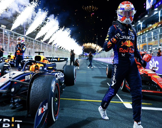 Verstappen consigue la victoria. GP Arabia 2024