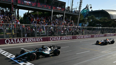 Russell y Verstappen. GP de Azerbaiyán 2026